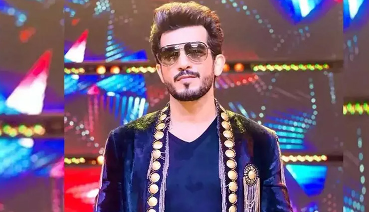 arjun bijlani,actor arjun bijlani,divyanka tripathi,rohit shetty,kkk-11 grand finale,arjun trophy,entertainment news in hindi