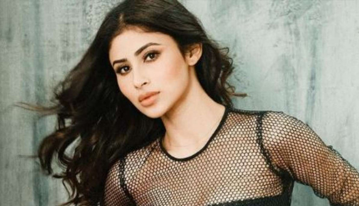 mouni roy,suraj nambiar,mouni suraj,actress mouni,mohit raina,entertainment news in hindi