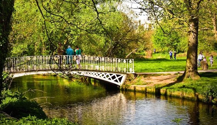 holidays,travel,5 beautiful streets to walk in london,most beautiful streets of london,places to go for walk in london,london guide,travel stories,places to be visited in london