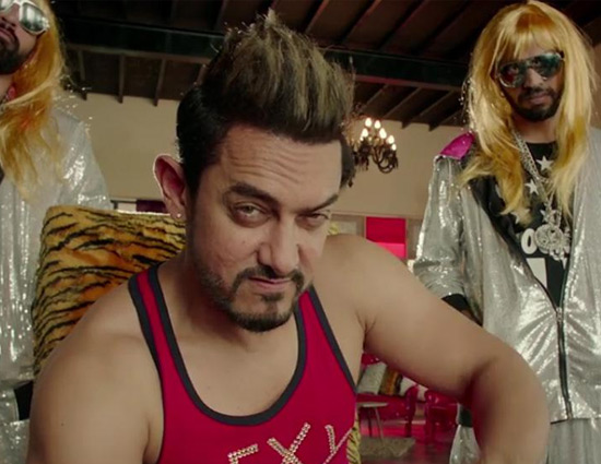 आमिर ने इस्तांबुल के लिए उड़ान भरी, ट्विट कर दी जानकारी