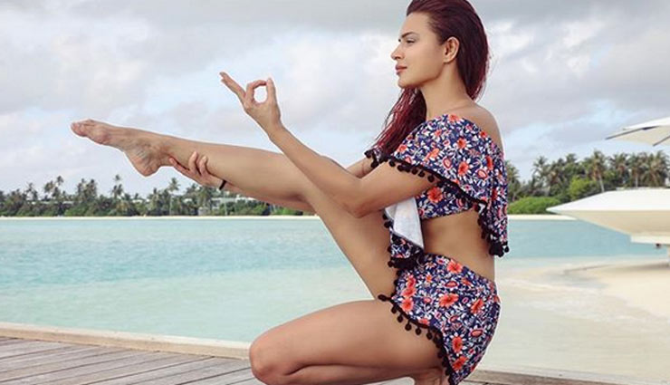 nude yoga aasan,naagin fame actress aashka goradia,bigg boss,aashka goradia nude yoga,aashka goradia,tv news,tv  news in hindi,aaskha goradia news in hindi,entertainment