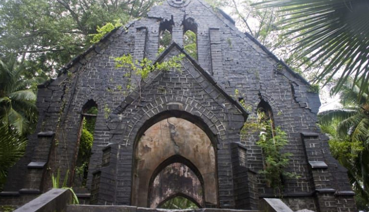 abandoned churches,abandoned churches in india,church of st augustine,goa,shettihalli rosary church,karnataka,dhanushkodi portuguese church,tamil nadu,ross island presbyterian church,andaman and nicobar islands,mumbai st john the baptist church,maharashtra