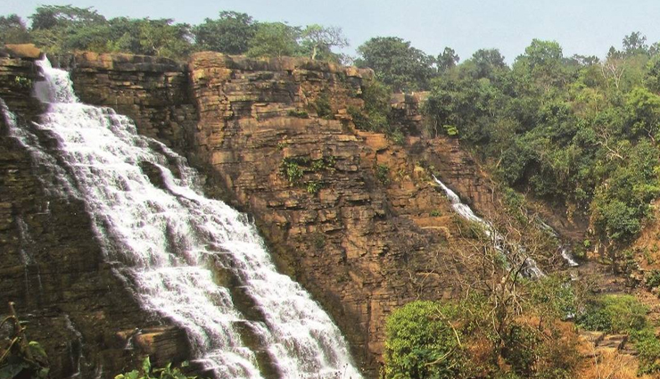 abandoned and beautiful places in india,abandoned places in india,india,nubra valley,ladakh,chambal valley,rajasthan mp border,gandikota,andhra pradesh,fatehpur sikri,agra,dandakaranya forest,chhattisgarh,dhanushkodi,tamil nadu