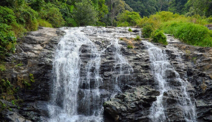 waterfalls,waterfalls in india,top 5 waterfalls in india,famous waterfalls in india,list of waterfalls in india with river,highest waterfall in india,city of waterfalls in india,top 10 waterfalls in india,travel,holidays