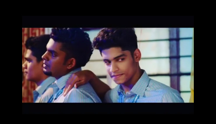 PICS- Forget Priya Prakash, Its Abdul Rahoof Charm For Girls