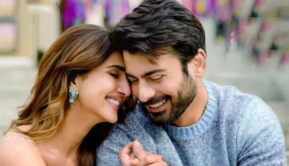 2 News : फवाद-वाणी की फिल्म भारत में इस दिन होगी रिलीज, TMKOC ने पूरे किए 4500 एपिसोड, मनाया जश्न