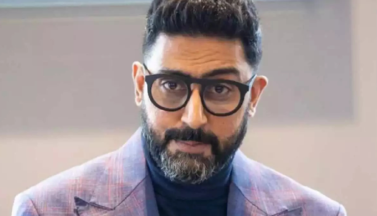 अभिषेक बच्चन हुए 48 के, बहन श्वेता और भांजी नव्या ने यूं लुटाया प्यार, भावुक अमिताभ ने बेटे के लिए लिखा...