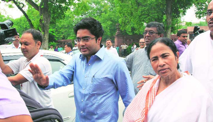 संसद में शपथ के बाद SP सांसद शफीकुर्रहमान बोले- 'वंदे मातरम' नहीं बोलूंगा, बताया 'इस्लाम के खिलाफ' shafiqur rahman barq,vande mataram,oath in lok sabha,sakshi maharaj,sakshi maharaj oath,sakshi maharaj lok sabha,sonia gandhi,rahul gandhi,congress,lok sabha,bjp,bjp mp in lok sabha,news,news in hindi