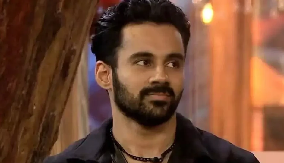 BB19: बीमारी का बहाना कर रहा है यह कंटेस्टेंट, कप्तान अभिषेक ने बिग बॉस से की यह अपील