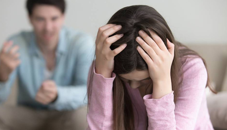 major signs of emotional abuse you should notice when dating,mates and me,relationship tips