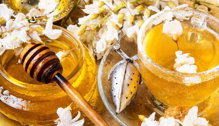 types of honey,honey varieties,different types of honey,honey flavors,honey colors,honey production,health benefits of honey,honey exploration,culinary experiences with honey,honey enthusiasts