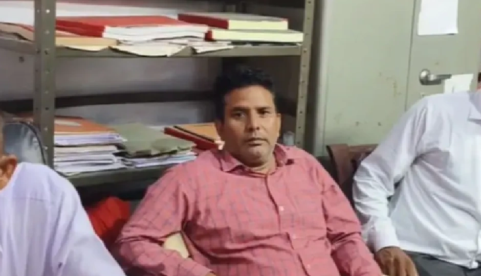  राजस्थान: रिश्वत लेते रंगे हाथ पकड़ा गया राजस्व निरीक्षक, एसीबी की कार्रवाई से तहसील में मचा हड़कंप
