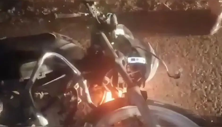 जयपुर-दिल्ली हाईवे पर भीषण हादसा, रोडवेज बस से टकराई बाइक, 3 युवकों की मौत