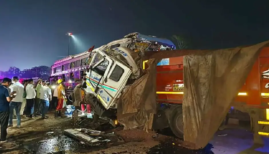 ओडिशा के सुंदरगढ़ में भीषण सड़क हादसा: बस-ट्रक की आमने-सामने टक्कर में 4 की मौत, 12 से अधिक घायल