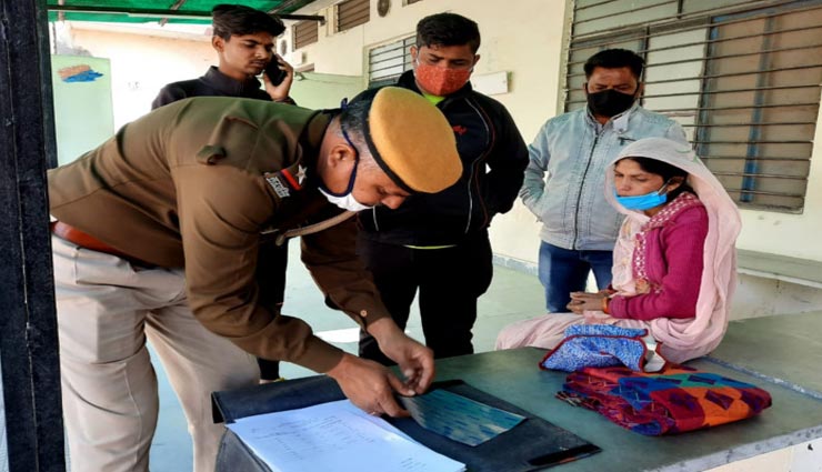 चित्तौड़गढ़ : ट्रॉले की टक्कर से बाइक पर सवार युवती सहित 3 दोस्तों की मौत