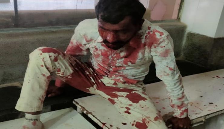 बीकानेर : आई नींद की झपकी और आगे जा रहे ट्रक ने घुसी कार, मौके पर ही हुई चालक की मौत, 3 घायल