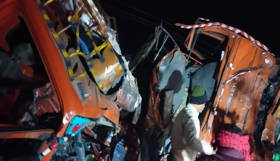 कोटा-लालसोट हाईवे पर दो ट्रकों की आमने-सामने टक्कर, तीन की मौत