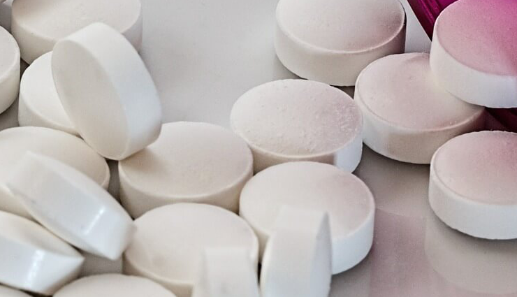 natural ways to reduce uvula swelling,home treatments for swollen uvula relief,remedies to soothe a swollen uvula,managing uvulitis at home,tips for alleviating swollen uvula,ease uvula swelling naturally,self-care for uvula inflammation,quick relief for swollen uvula,gentle home remedies for uvula swelling,herbal solutions for swollen uvula,reducing uvula swelling naturally,soothing techniques for a swollen uvula,at-home treatments for uvulitis,natural remedies for uvula irritation,ease discomfort from a swollen uvula