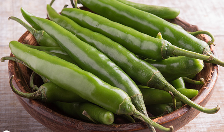 delicious hari mirch achar,food,easy recipe