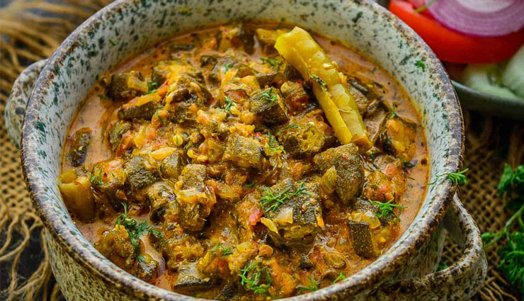 punjabi style achari dahi bhindi,punjabi style achari dahi bhindi recipe,bhindi recipe,achari dahi recipe,recipe