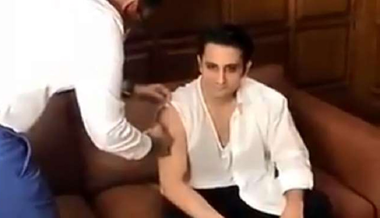 सीरम के CEO अदर पूनावाला ने लगवाई कोरोना वैक्सीन