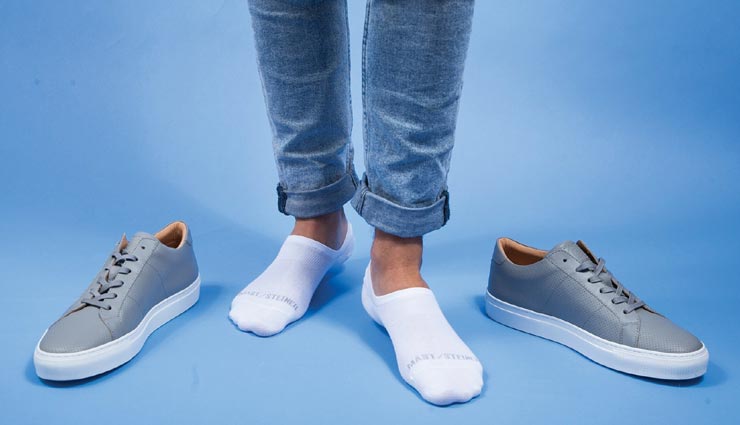 weird drug,weird reason of lung infection,socks snuff drug,lung infection by socks snuff drug,smelly socks