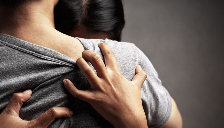 signs of relationship addiction,addicted to love,relationship dependency symptoms,unhealthy attachment to relationships,recognizing relationship addiction,emotional dependency in relationships,signs of toxic relationship addiction,effects of relationship addiction,relationship addiction recovery,relationship addiction warning signs