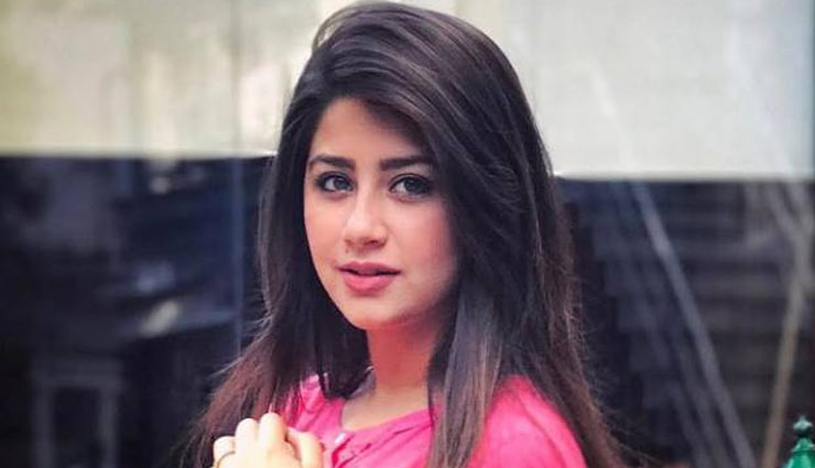 'ये है मोहब्बतें' की यह एक्ट्रेस बनी टॉपर, 12वीं में मिले इतने नंबर, मार्क्सशीट भी आई सामने