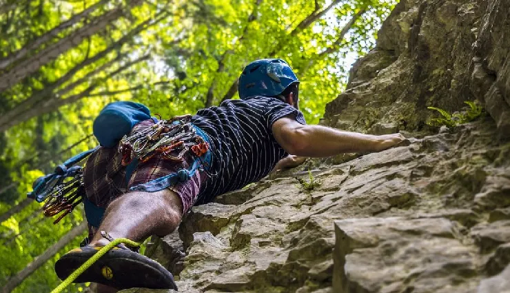 madhya pradesh tourism,places to visit in madhya pradesh,bhopal travel guide,indore attractions,ujjain temples,khajuraho monuments,central india destinations,mp wildlife tourism