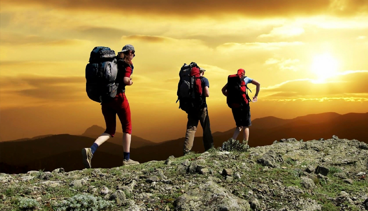 7 Places To Enjoy Adventurous Activities in India