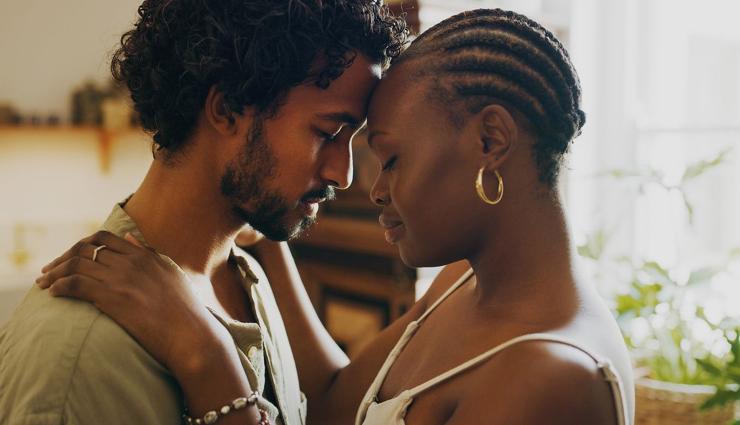 9 Ways To Be More Affectionate in a Relationship