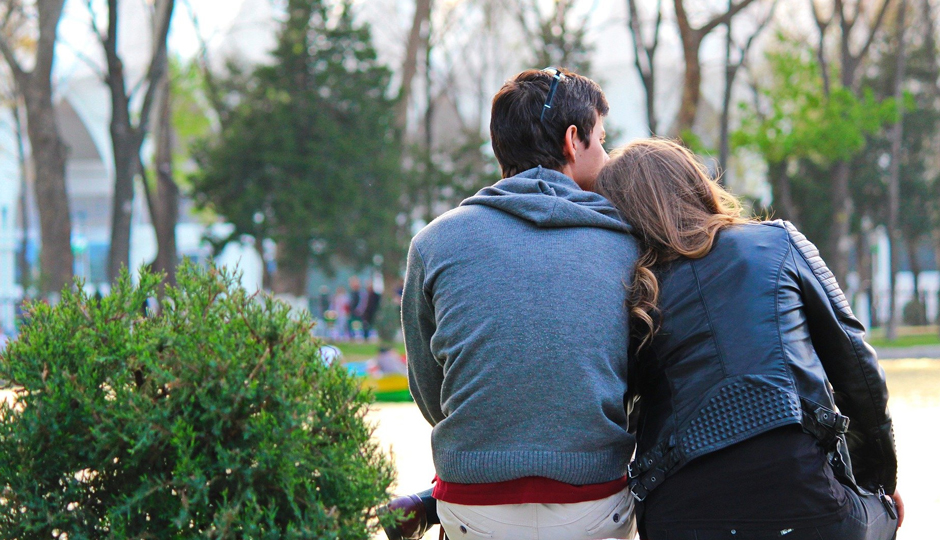 10 Ways To Be More Affectionate in a Relationship