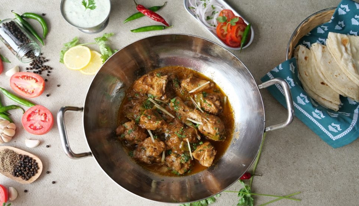वीकेंड डिनर को स्पेशल बनाने का काम करेगा अफगानी चिकन कोरमा का जायका #Recipe