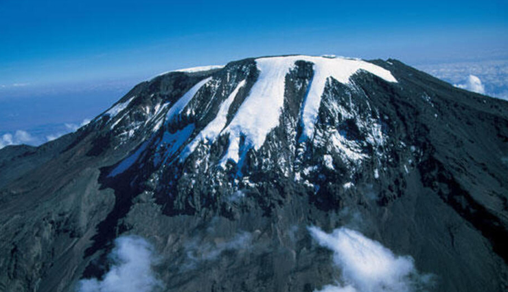 natural wonders in africa,africa,namib desert,namibia,the victoria falls,table mountain,cape town,south africa,avenue of the baobabs,menabe,madagascar,serengeti national park,tanzania,mount kilimanjaro,tanzania