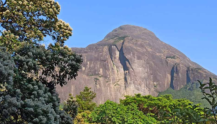 thiruvananthapuram tourist attractions,must-see places in thiruvananthapuram,top attractions in thiruvananthapuram,best places to visit in thiruvananthapuram,thiruvananthapuram sightseeing,thiruvananthapuram travel guide,thiruvananthapuram tourism,places to visit in thiruvananthapuram