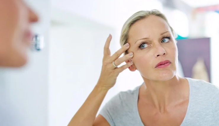 ice cubes,beauty benefits of ice cubes,skin care tips,beauty tips,ice cubes for glowing skin