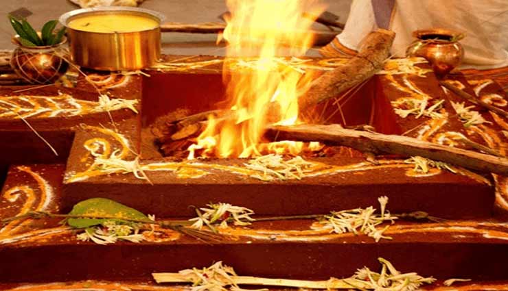 श्राद्ध पक्ष 2020 : सबसे पहले अग्नि को ही क्यों लगाया जाता हैं भोग astrology tips,astrology tips in hindi,shradh paksha 2020,mythology