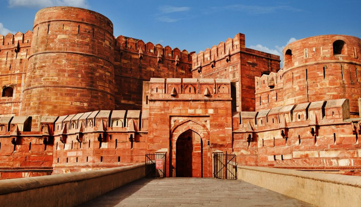 best forts to visit in india,holidays,travel,tourism