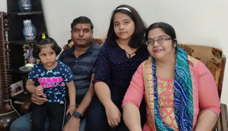 आगरा में पति-पत्नी ने बच्ची समेत किया सुसाइड, बड़ी बेटी की हालत गंभीर