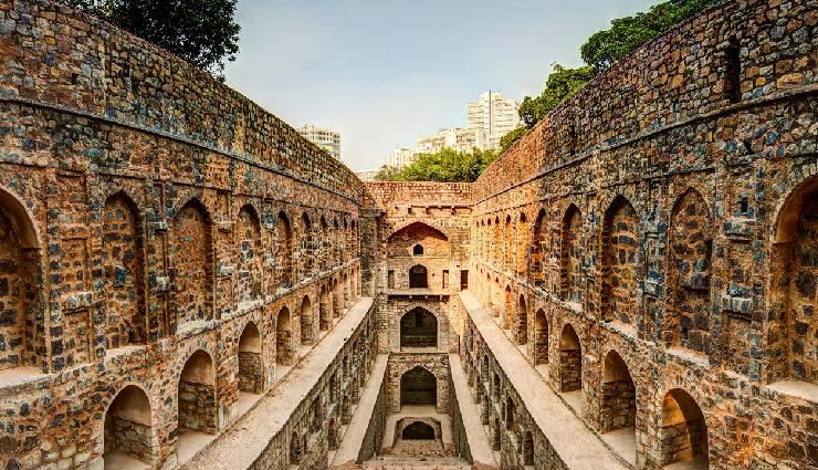 haunted places in delhi,delhi haunted locations,paranormal activity india,haunted mansions delhi,ghost stories delhi,delhi ghost sightings,spooky places in delhi,haunted forts india,supernatural delhi,agrasen ki baoli haunted,malcha mahal ghost,delhi cantonment paranormal,haunted destinations india,creepy places to visit in delhi,haunted tourism india