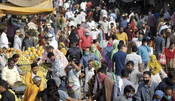 अहमदाबाद : एक ही दिन में बिका 10 करोड़ रु. का किराना, दूध की खपत में भी रही तेजी