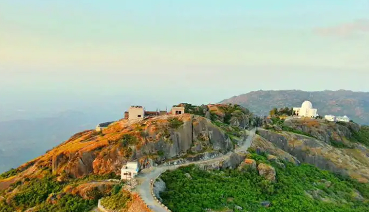 ahmedabad,weekend getaways from ahmedabad,modhera,vadodara,vijaynagar,rajkot,mount abu,surat