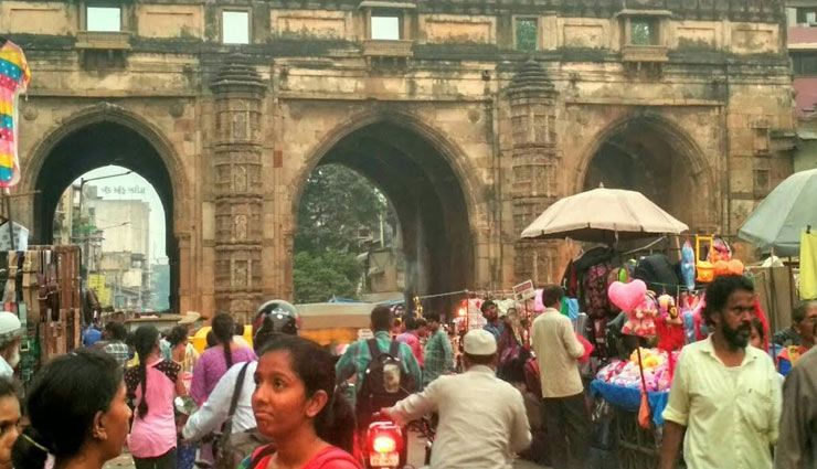 famous places of ahmedabad,major attractions of ahmedabad,holidays,travel,tourism,tourist place of ahmedabad