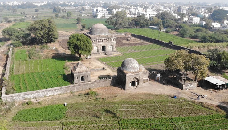 ahmednagar city in maharashtra,maharashtra,tourism,tourism,travel,holidays,tourist places in ahmednagar,major attractions of maharashtra