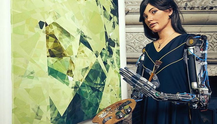 ai da,worlds first humanoid robot,draw people,first robotic art exhibition,weird story,weird news