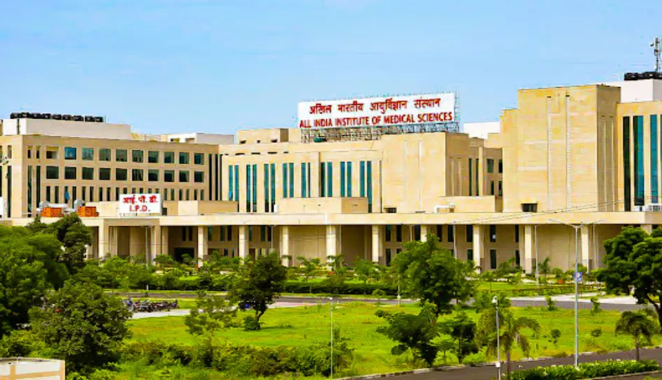 AIIMS : 108 पदों के लिए शुरू हुई आवेदन प्रक्रिया, उम्मीदवारों के लिए ये बातें जानना जरूरी