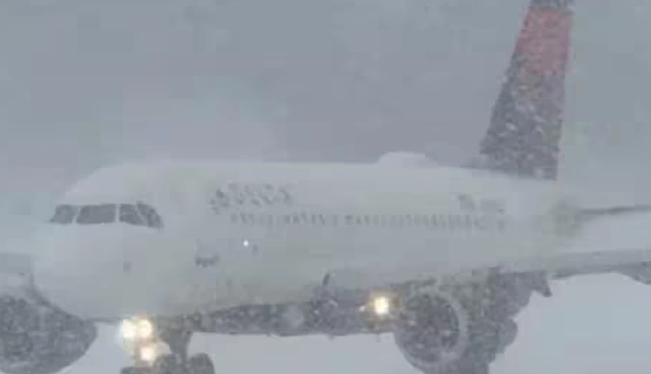 अमेरिका में रिकॉर्ड तोड़ विंटर स्टॉर्म का कहर, एयर इंडिया ने सभी उड़ानें की रद्द; जानिए पूरी वजह