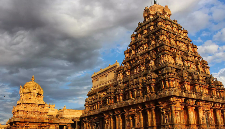 famous temples in tamil nadu,best temples to visit in tamil nadu,ancient temples in tamil nadu,temples of tamil nadu,tamil nadu temple tour,temples in tamil nadu with historical significance,south india temple tour,famous hindu temples in tamil nadu,tamil nadu temple architecture,temples near chennai tamil nadu