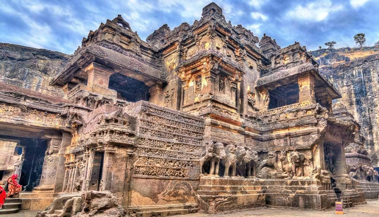 experience only in india,things you can experience only in india,india travel,india tourism,tourist places in india