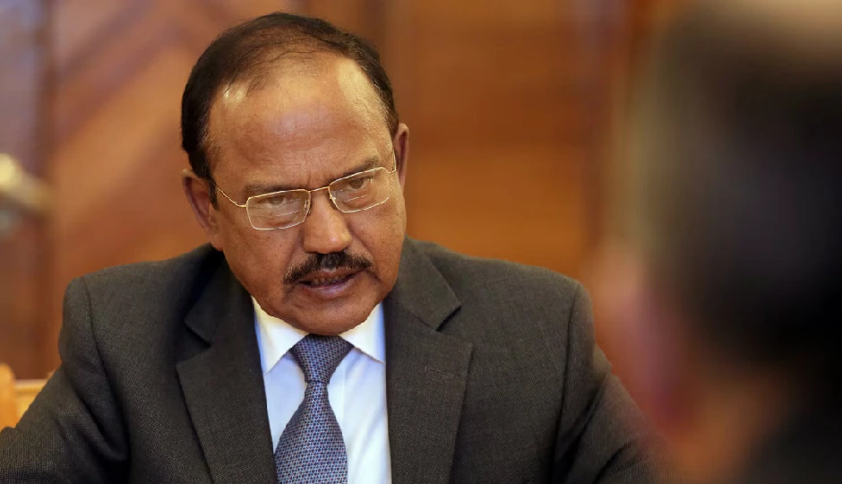 मोबाइल और इंटरनेट से दूरी क्यों बनाए रखते हैं NSA अजीत डोभाल? खुद बताया चौंकाने वाला कारण